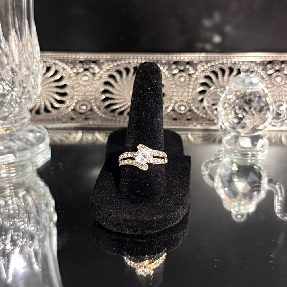 Crystal Ring